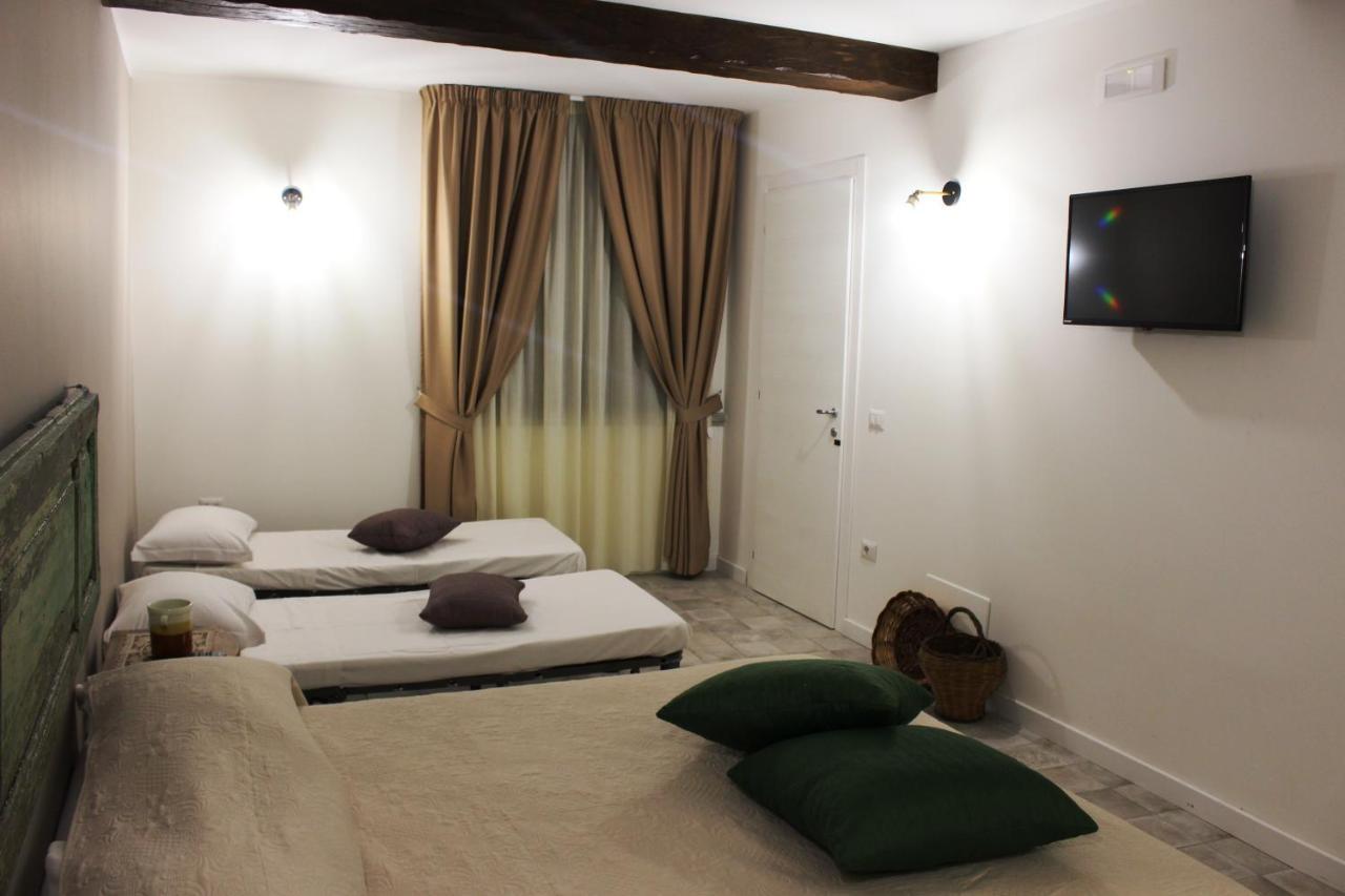 Casa Mazzone Bed & Breakfast Ciro Exterior photo